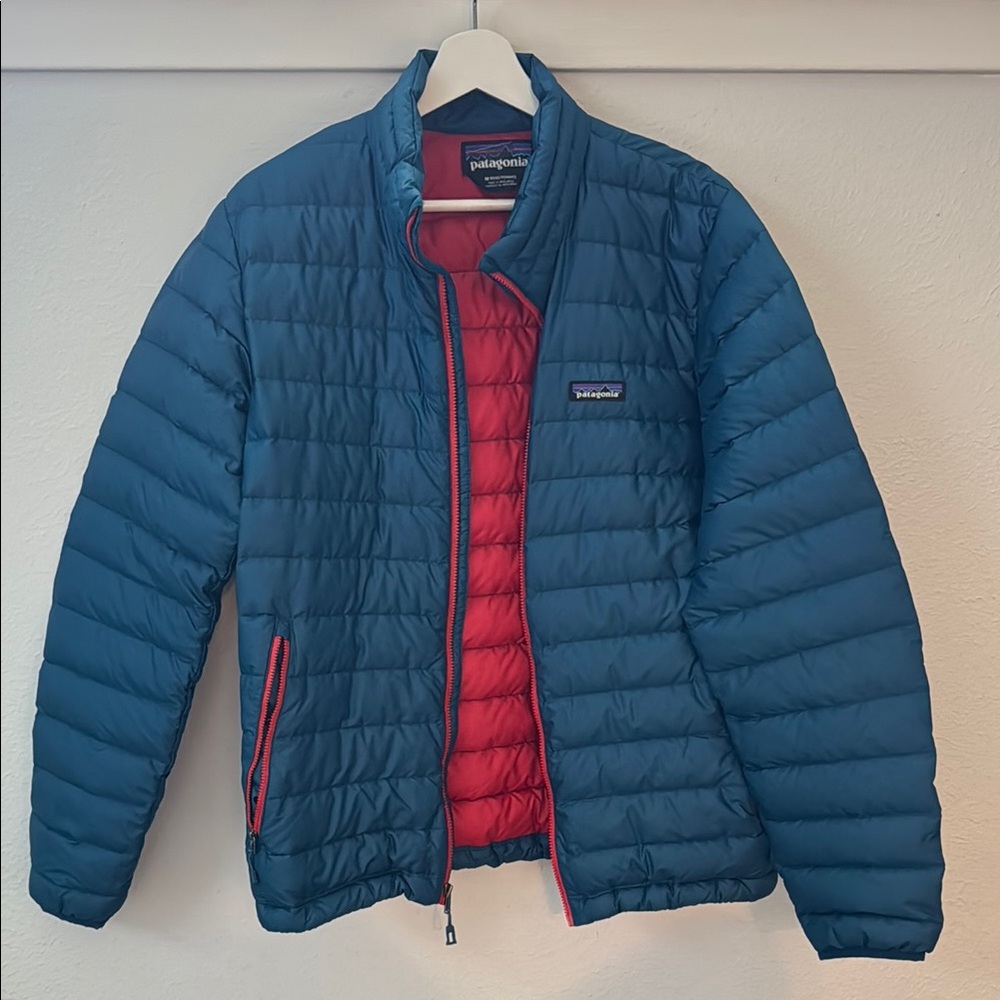Patagonia Men's Down Sweater Size Medium